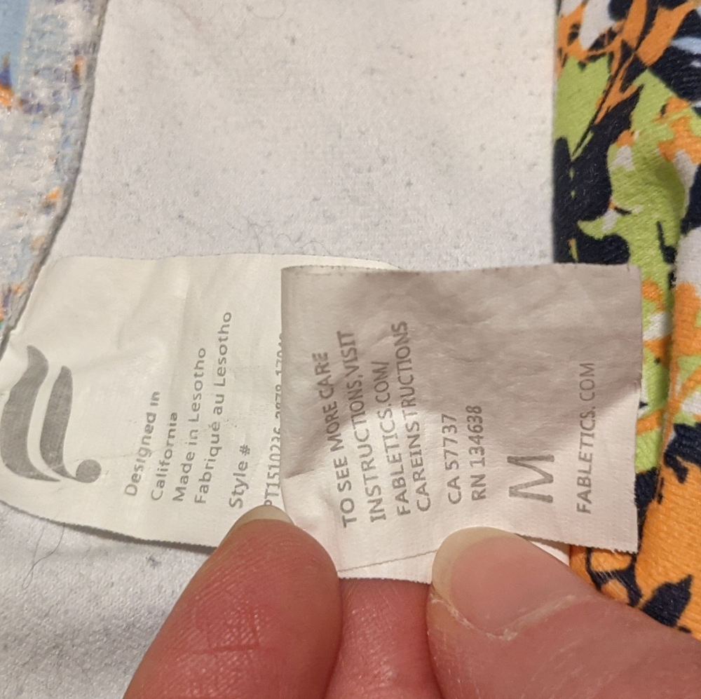 Fabletics Powerhold Cropped Patterned Leggings - Picture 3 of 5